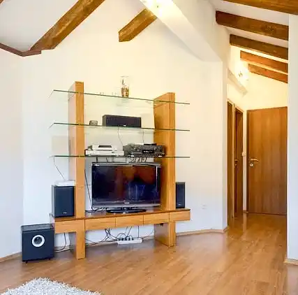 2-Zimmer-Ferienwohnung mit Terrasse und Meerblick Stari Grad