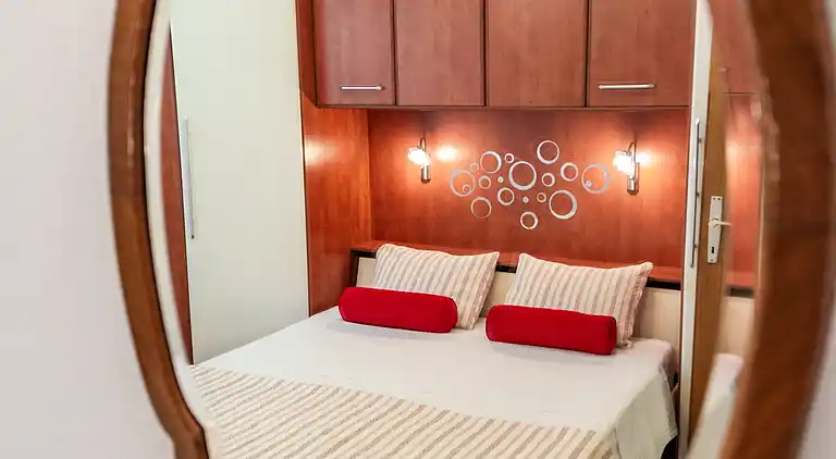 2-Zimmer-Ferienwohnung mit Terrasse Dubrovnik (A-9073-b)