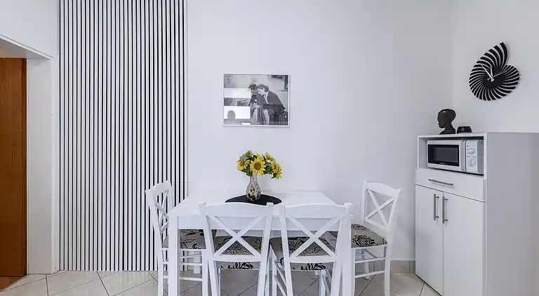 2-Zimmer-Ferienwohnung mit Terrasse Dubrovnik (A-9073-b)