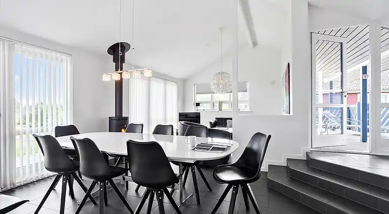 Strand, stjernehimmel og ro ved vandet