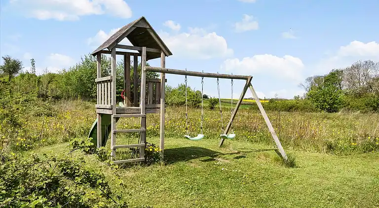 Strand, stjernehimmel og ro ved vandet