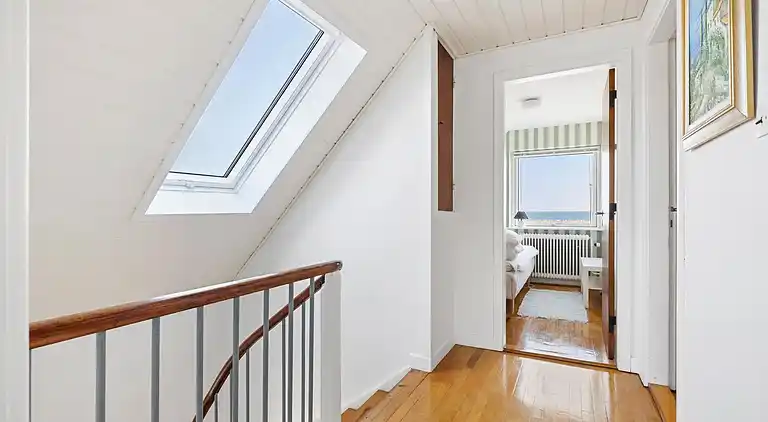 Familievenligt sommerhus med udsigt til Østersøen