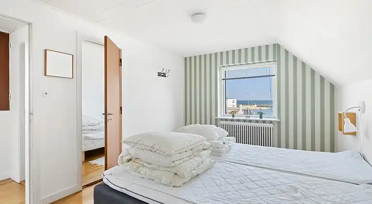 Familievenligt sommerhus med udsigt til Østersøen