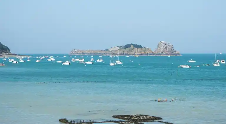 Holiday home in Cancale