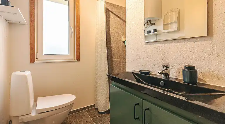 Gemütliches Ferienhaus mit Blick auf Lyngs Drag