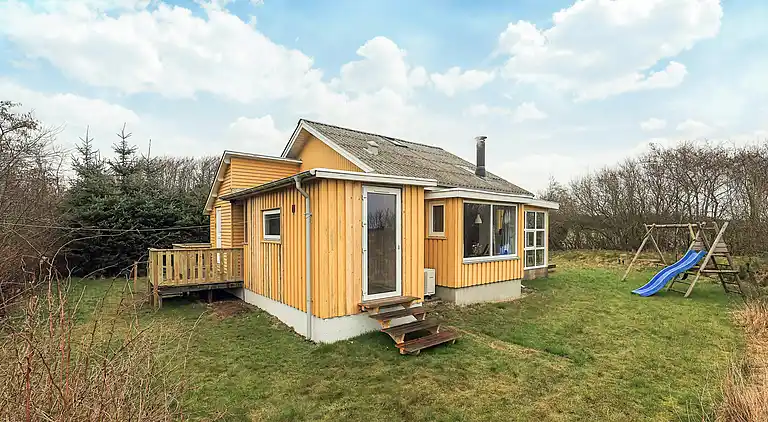 Gemütliches Ferienhaus mit Blick auf Lyngs Drag