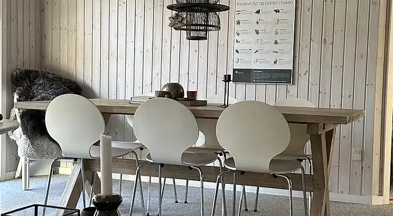 Hyggeligt sommerhus midt i naturskønt område