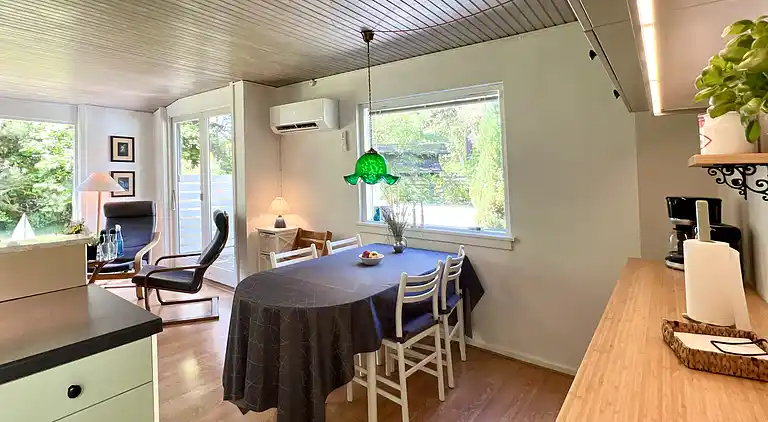 Gemütlich saniertes Haus auf großem Privatgrund