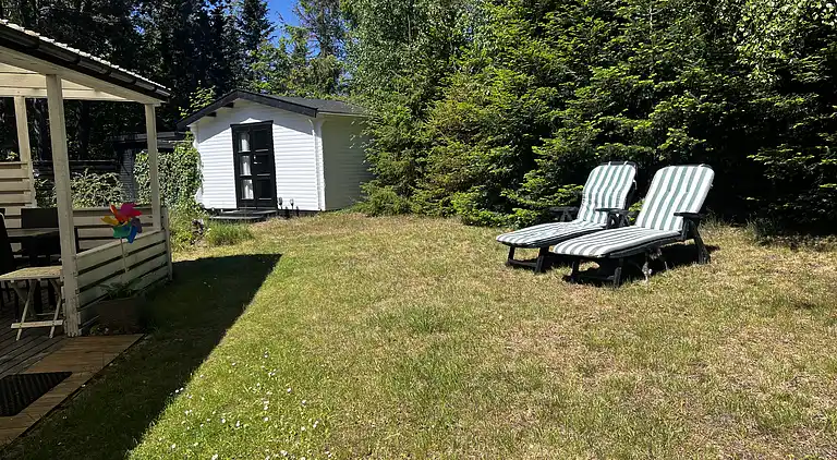 Gemütlich saniertes Haus auf großem Privatgrund