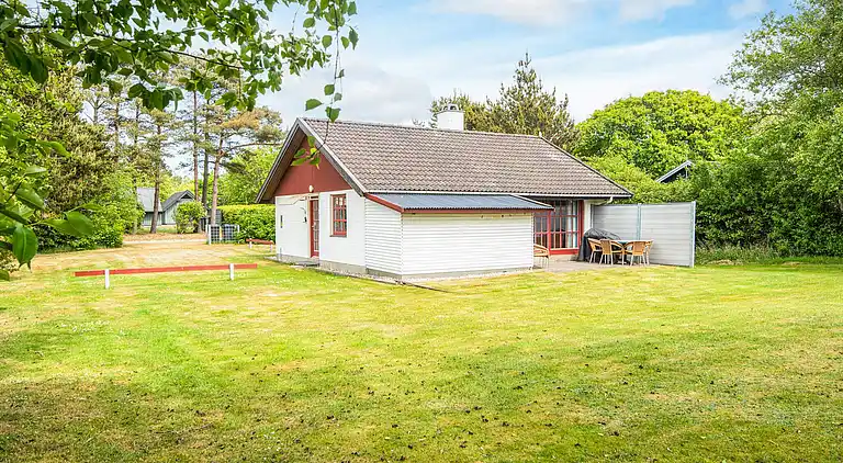 Holiday home in Skaven Strand