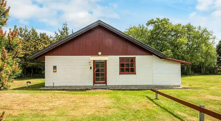Holiday home in Skaven Strand