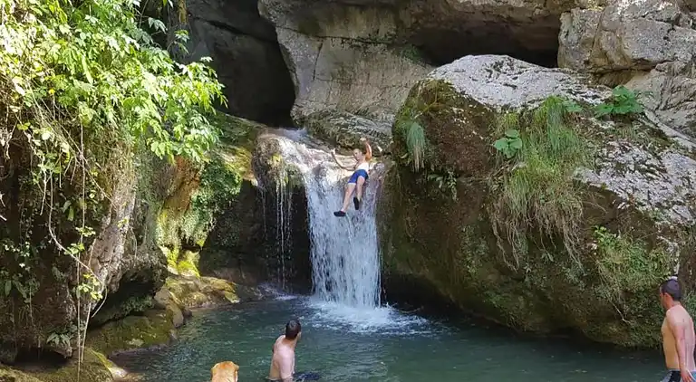 Semesterbostad i Lanobre