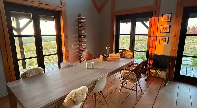 Blockhaus mit Blick auf Meer, Fjord und Lemvig
