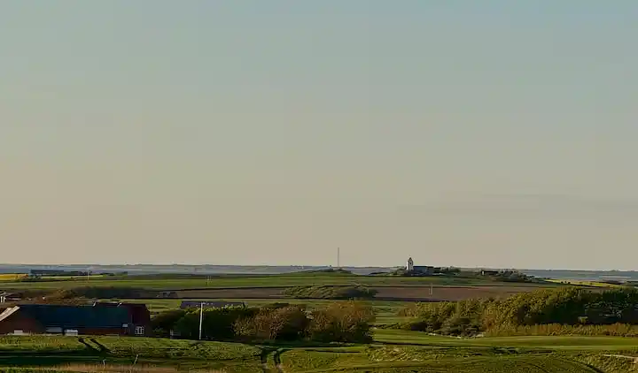 Blockhaus mit Blick auf Meer, Fjord und Lemvig