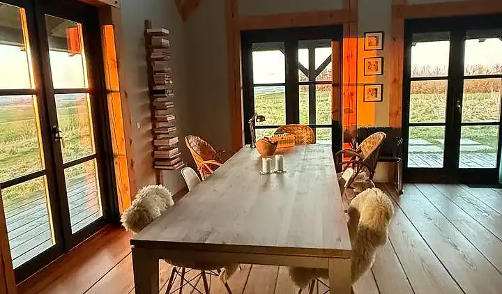 Blockhaus mit Blick auf Meer, Fjord und Lemvig