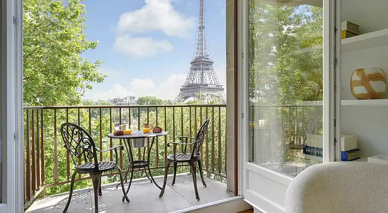 Apartment in Chaillot