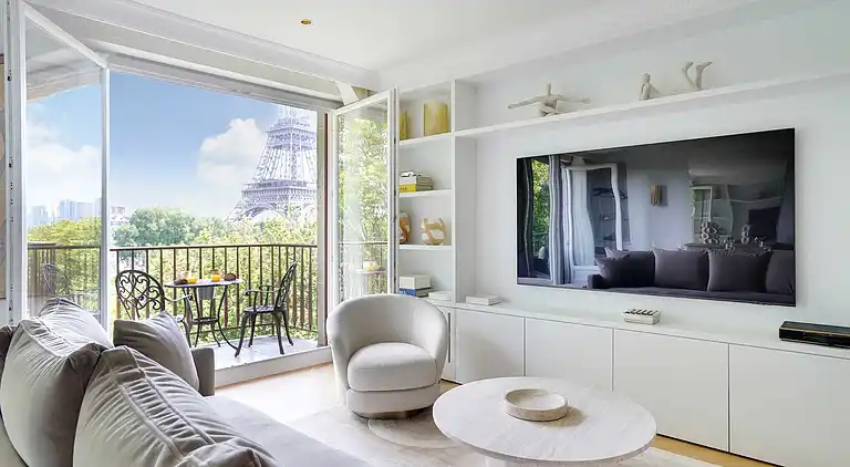 Apartment in Chaillot