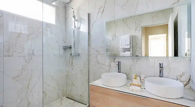 Apartment in Chaillot