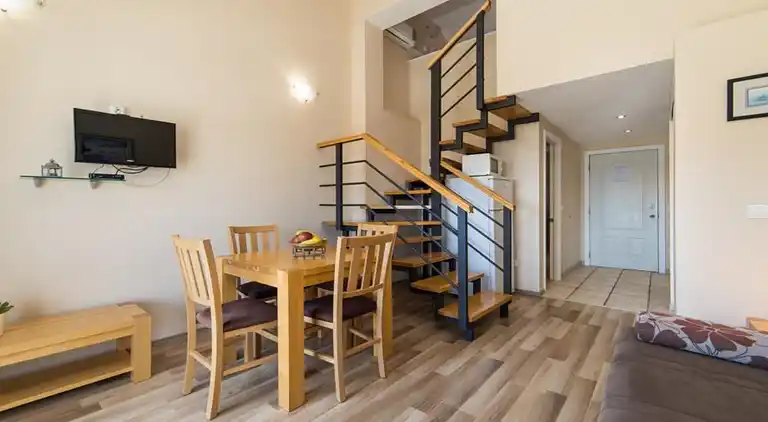 Apartment in Drvenik