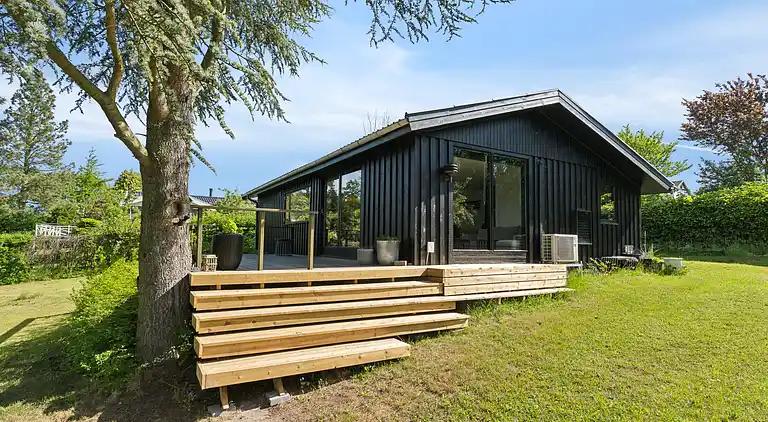 Ferienhaus mit Fjordblick in Vellerup