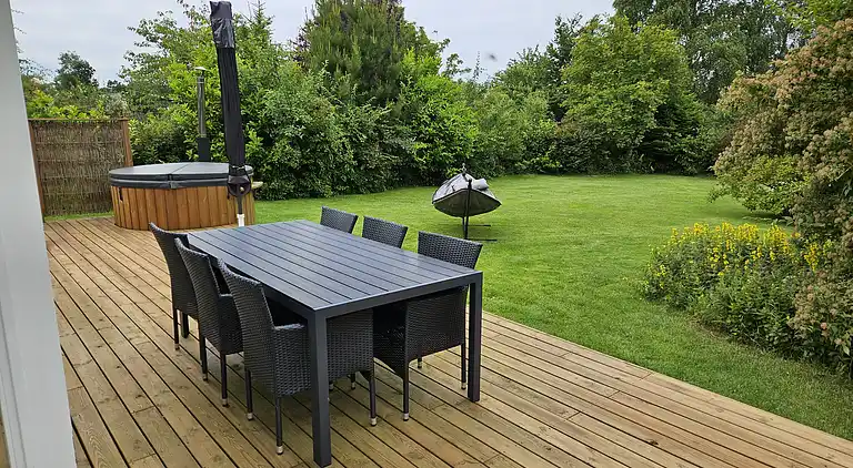 Gemütliches Ferienhaus mit Wildnisbad