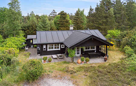 Charming house near private beach and nature