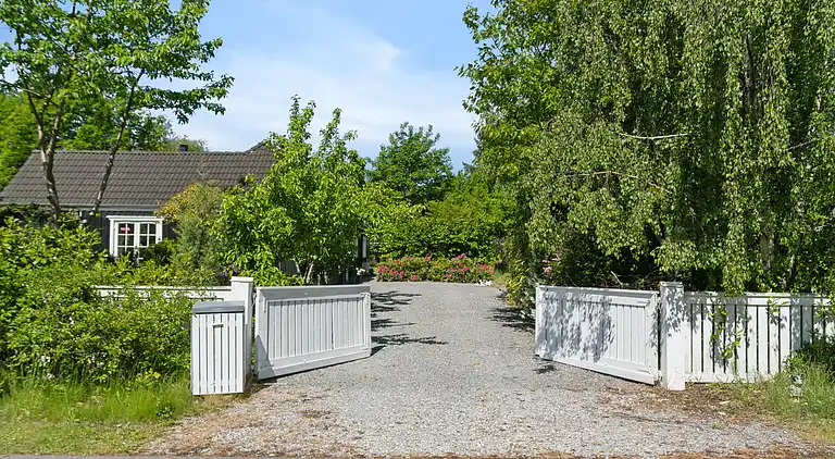 Hyggeligt sommerhus i naturskønne Rågeleje