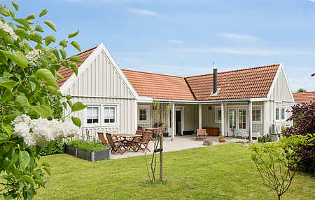 Nyoppusset feriehus i Vejby/Tisvilde