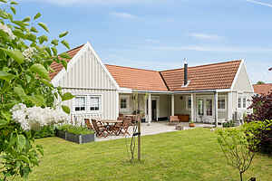 Nyoppusset feriehus i Vejby/Tisvilde