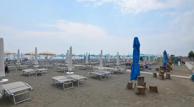 Campingvogn i Lido DI Dante