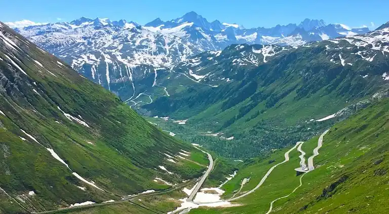 Holiday home in Grengiols