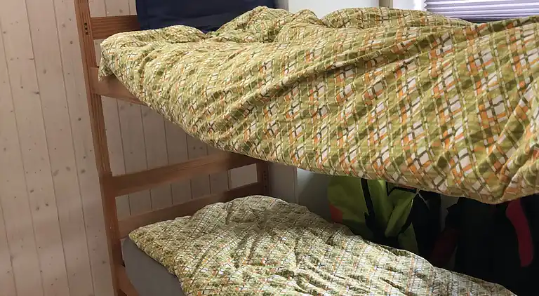 Sommerhus m fjordudsigt og stor indhegnet have