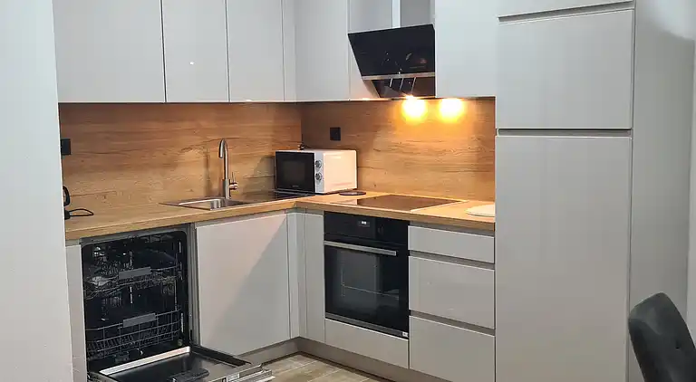 Two bedroom apartment near beach Supetarska Draga - Gornja,