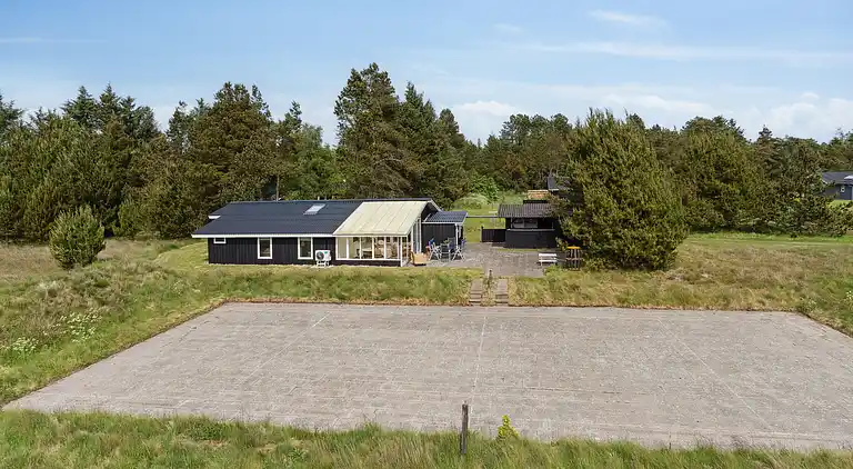 Scenic holiday home in Bratten