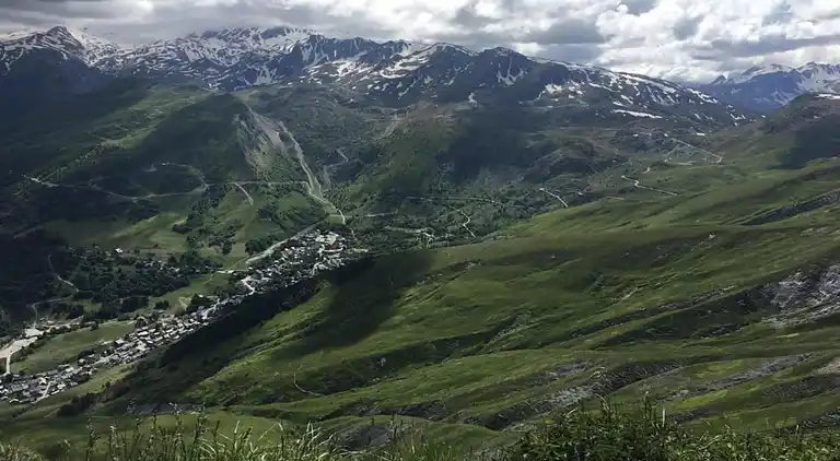 Leilighet i Albiez-Montrond