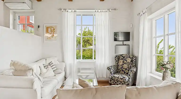 Luksus sommerhus med havudsigt