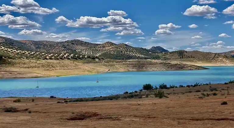 Gårdshus i Fuentes de Cesna