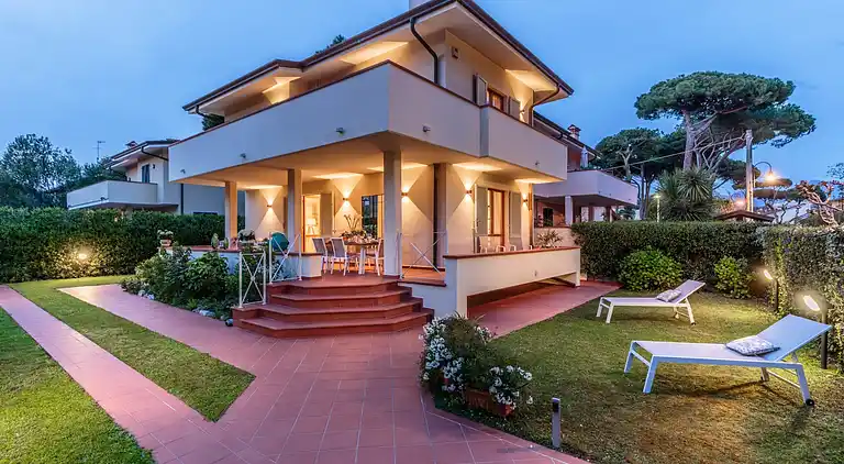 Villa in Marina di Pietrasanta