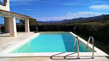 Villa with private pool for 10 people