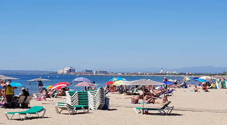 Apartamento en Roses