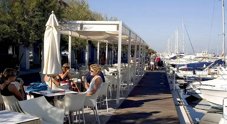 Apartamento en Roses