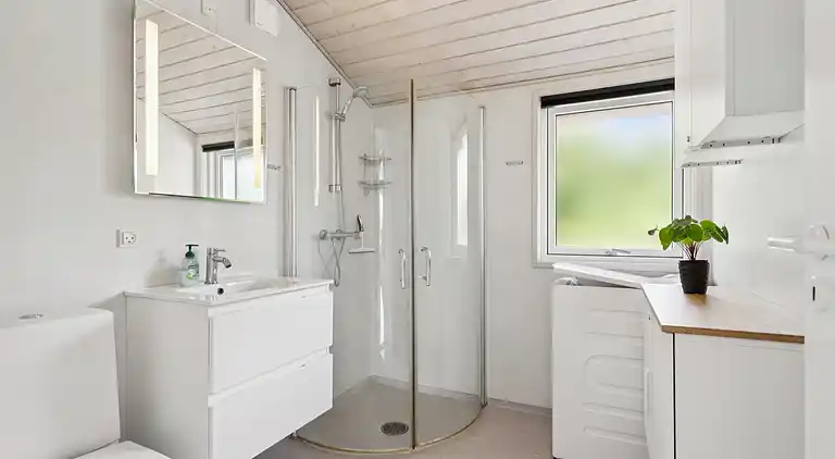 Udsigt, hygge og strand – ferie ved Mommark