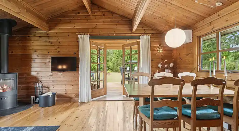 Sommerhusidyl med plads til hygge og eventyr