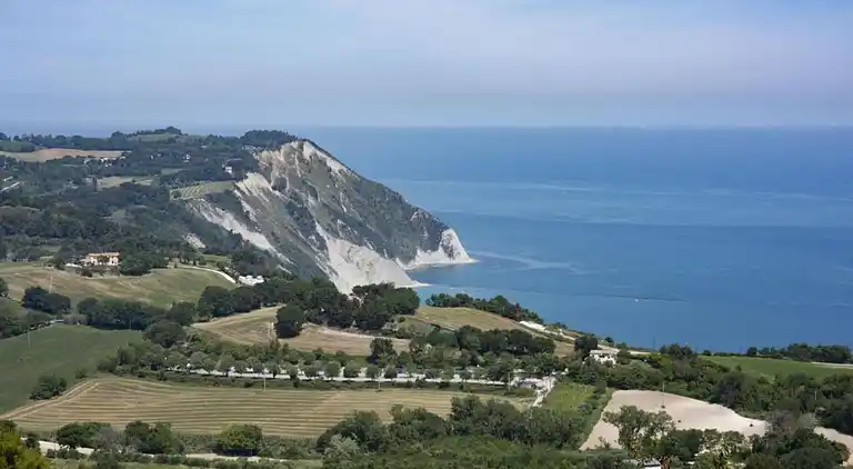 Hytte i Roccafluvione