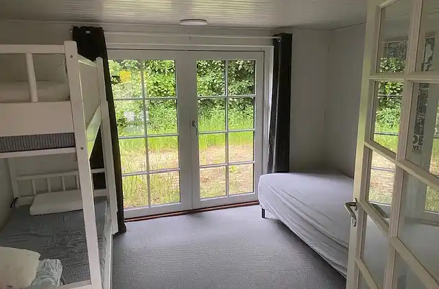 Ferie på eventyrlig naturgrund for børnefamilien