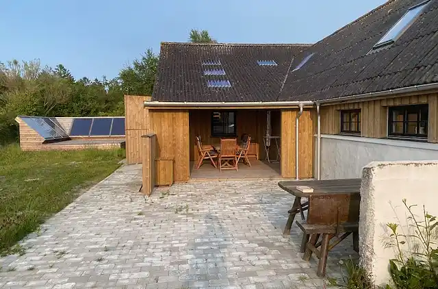 Ferie på eventyrlig naturgrund for børnefamilien