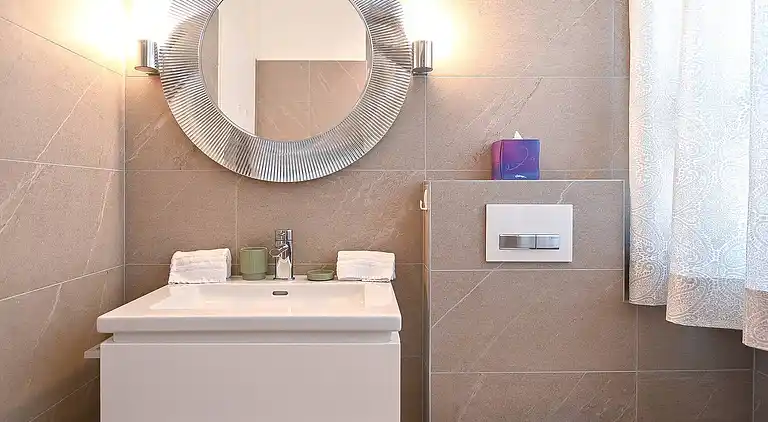 One & Only Apartment mit Seeblick