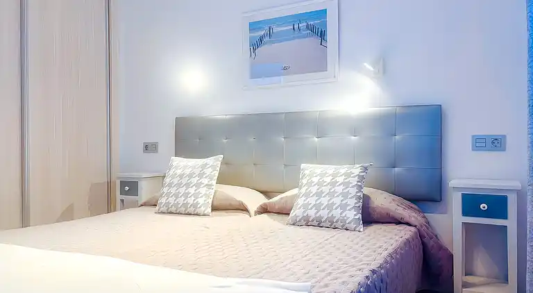 Apartment Bellisima mit Pool & Wifi, nur 200m vom Meer in