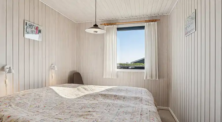 Dejligt sommerhus tæt på vandet