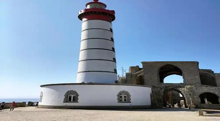 Ferienwohnung in Trébabu